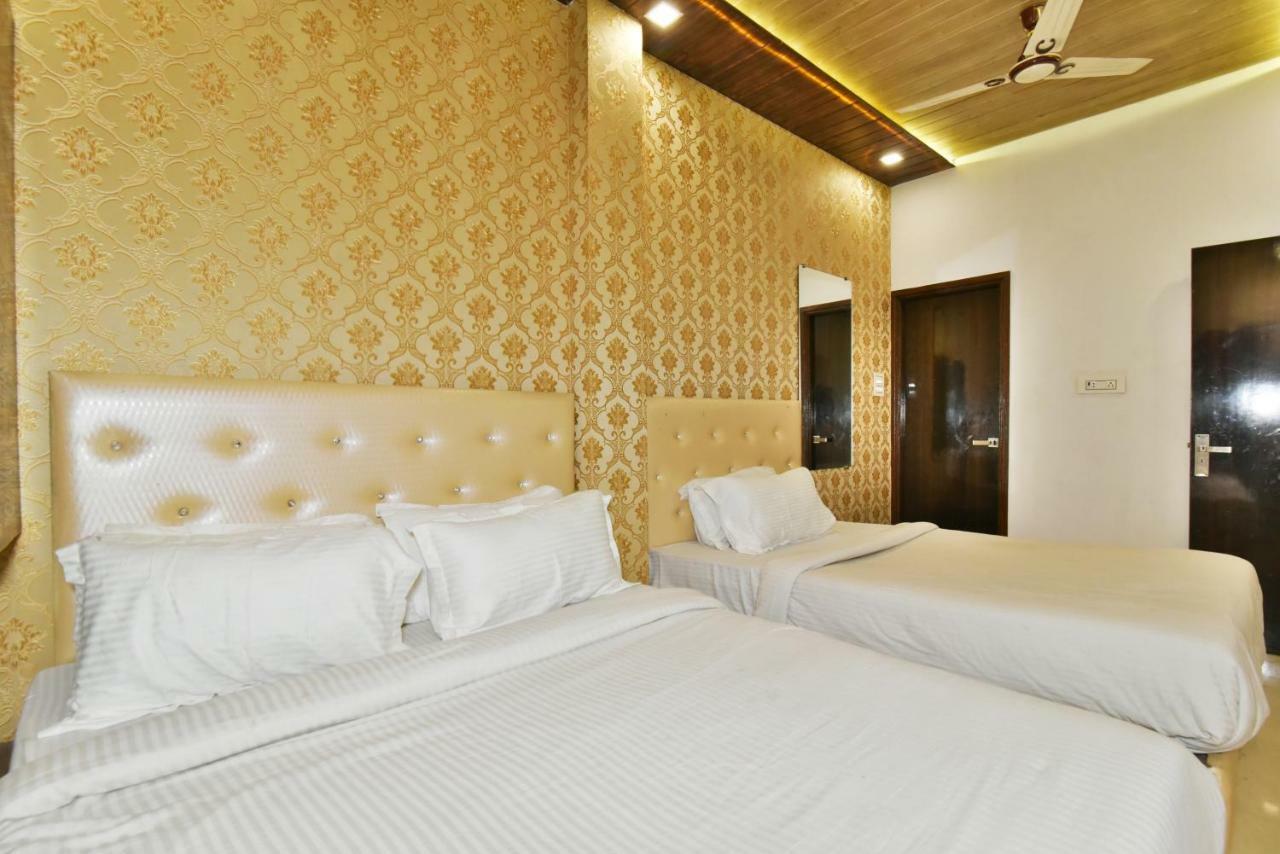 Hotel Sallow International By Sonachi Amritsar Exteriér fotografie